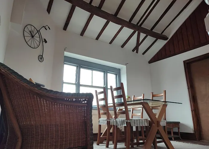 127 Large Double Bedroom Apartment Eign Street Hereford