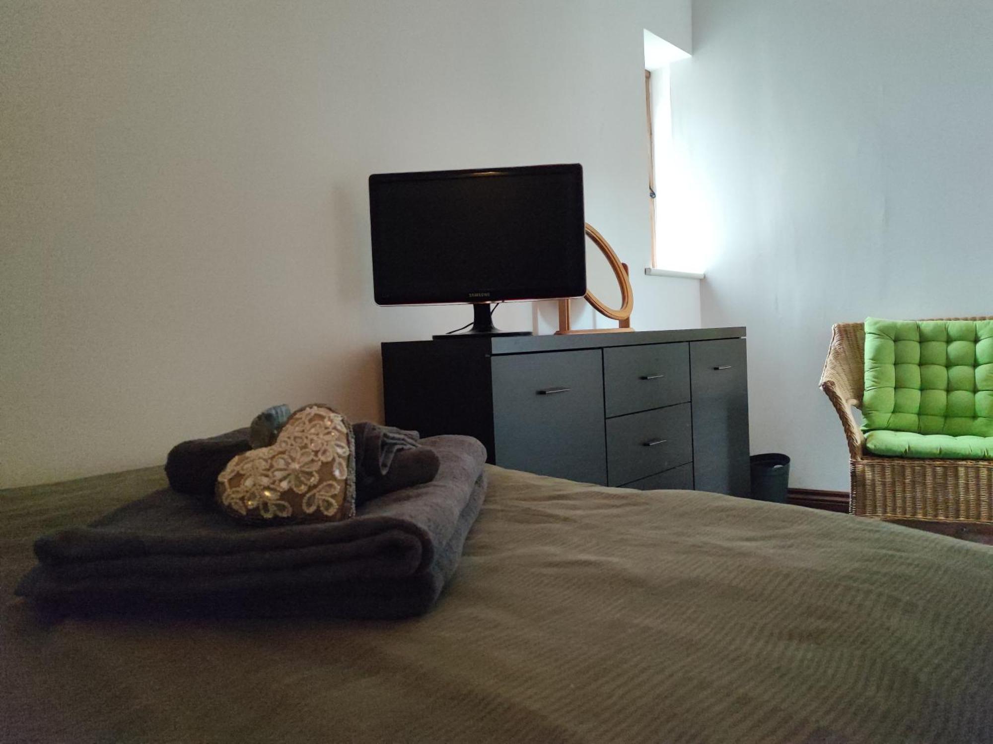 Apartment 127 Large Double Bedroom Eign Street